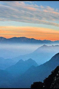 意大利球队在友谊赛中战胜德国：足球的艺术与激情